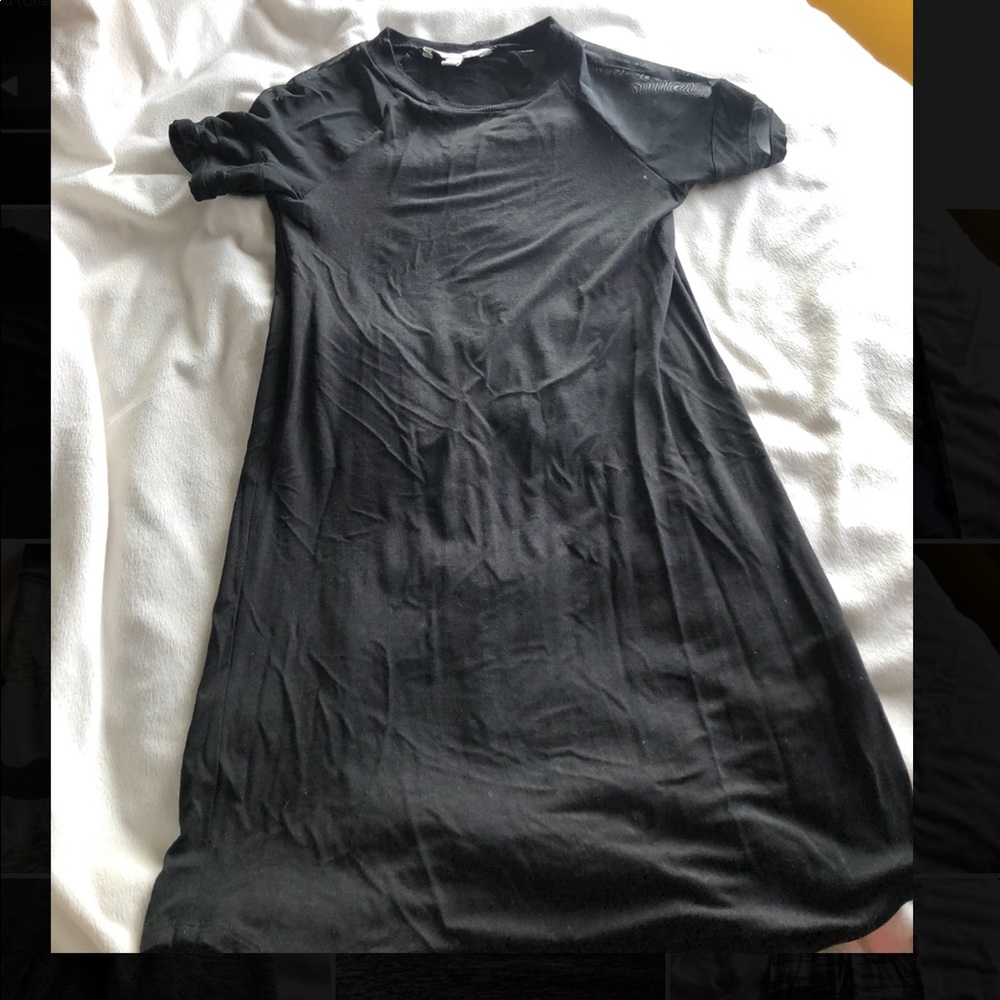 3 for $20✨ black mesh sleeved T-shirt dress